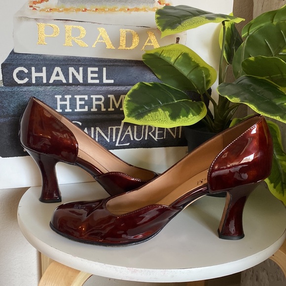 🤎🧡Anyi Lu Patent Leather Open Side Cushioned Pumps🤎🧡 - Picture 2 of 13
